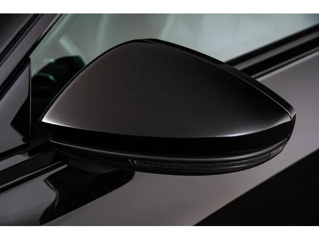 Audi A6 Avant 55 TFSI 2022 Benzine 23