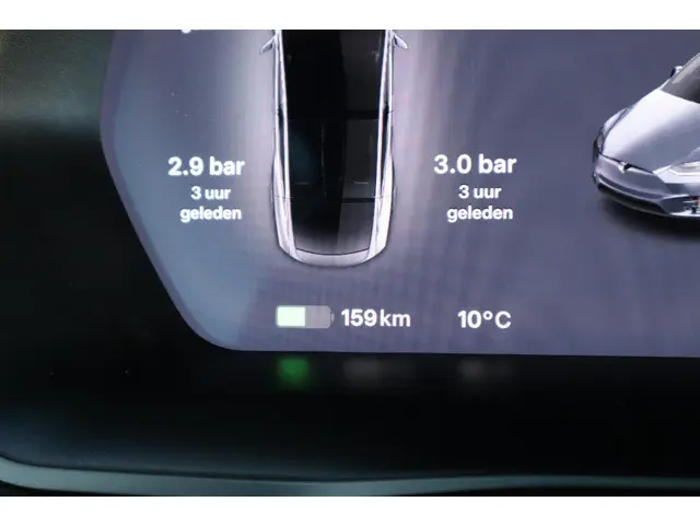 Tesla Model X 75D Base 6p. 2018 Elektrisch 44