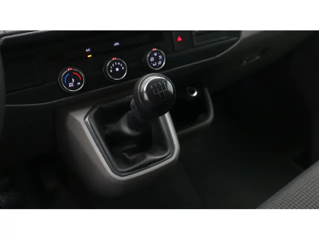 Volkswagen Transporter L1H1 2.0 TDI 110pk 2021 Diesel 17