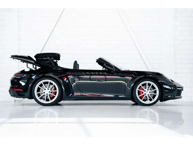 Porsche 911 Carrera 4S Cabriolet 2020 Benzine 4