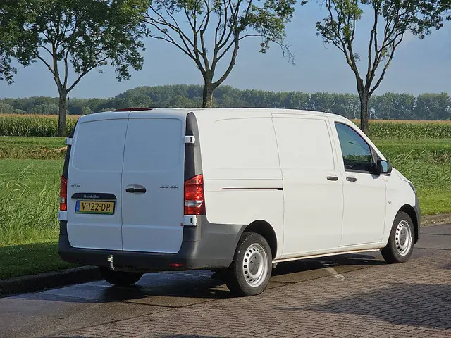 Mercedes-Benz Vito 109 2017 Diesel 3