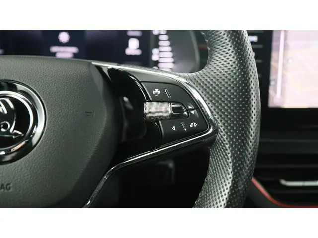 Škoda Scala 1.0 TSI 110pk Sport Business 2021 Benzine 23