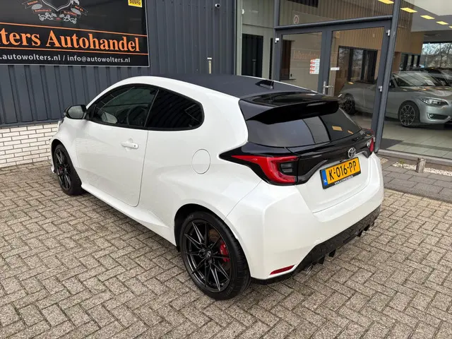 Toyota Yaris 1.6 GR Performance 2021 Benzine 6