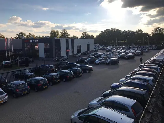 Peugeot 208 1.2 VTi Active airco 4-deurs 2013 Benzine 2