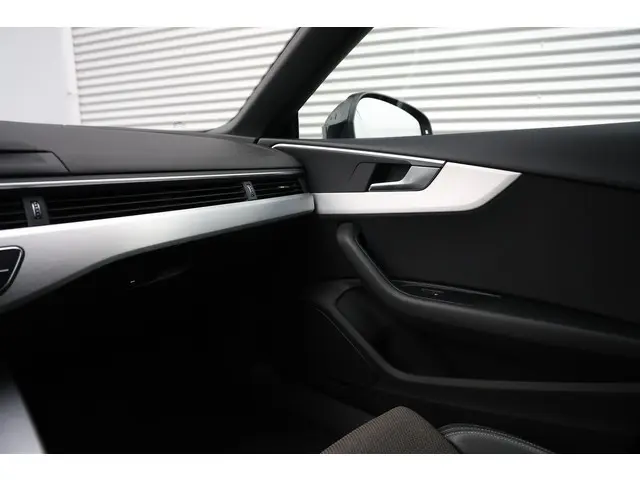 Audi A5 Sportback 35 TFSI 3X S-Line 2020 Benzine 33