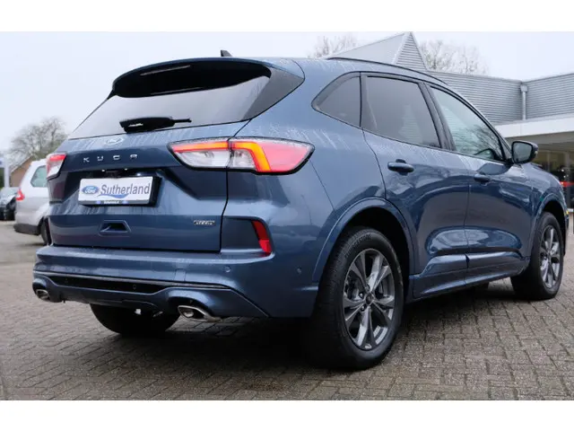 Ford Kuga 2.5 PHEV ST-Line 2024 Hybride Benzine 4