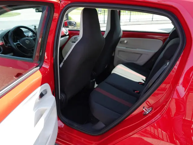 Volkswagen up! 1.0 BMT high up! 2018 Benzine 7