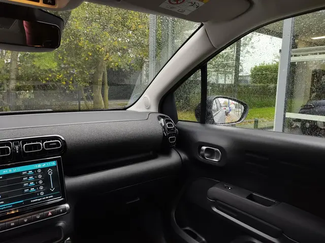 Citroën C3 Aircross 1.2 PureTech Plus 2024 Benzine 21