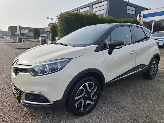 Renault Captur 1.2 TCe Intens TREKHAAK 2017 Benzine 3