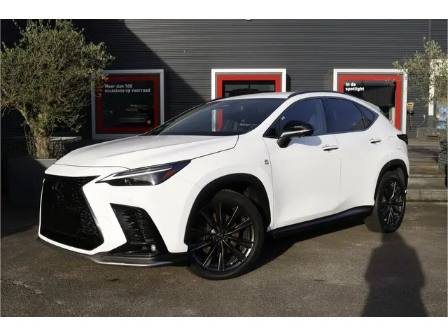 Lexus NX 450h+ AWD F SPORT Line 2023 Hybride Benzine
