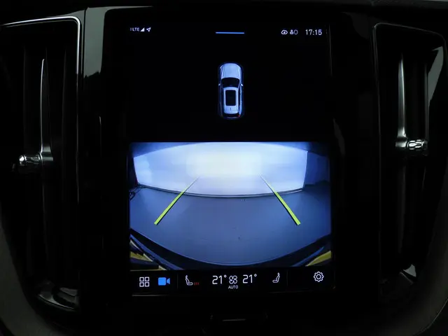 Volvo XC60 2.0 B4 Inscription 2022 Benzine 32