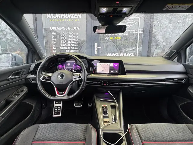 Volkswagen Golf 2.0 TSI 4Motion R 2021 Benzine 13