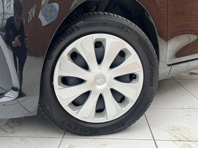 Peugeot 108 e-VTi Active 2018 Benzine 4