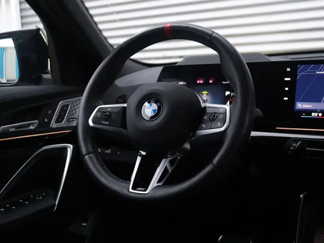 BMW X2 M35i xDrive 2025 Benzine 29