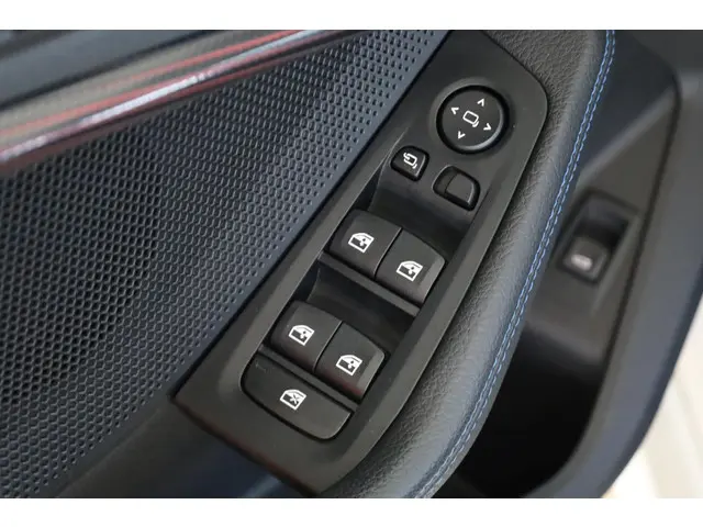 BMW 1 Serie 118i 2024 Benzine 21