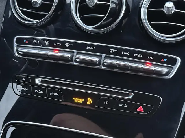 Mercedes-Benz C-Klasse AMG 43 4MATIC 2017 Benzine 11