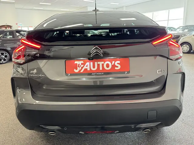 Citroën C4 1.2 Puretech Shine 2022 Benzine 6
