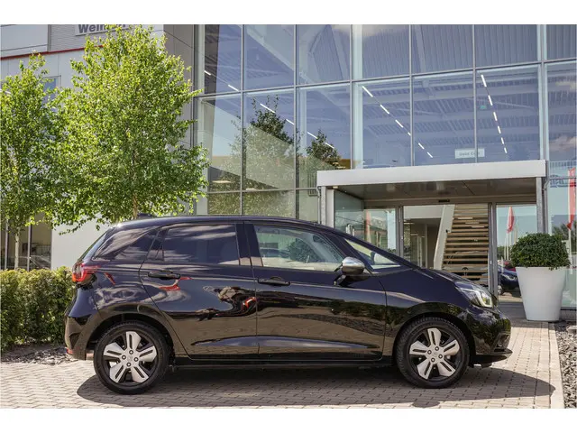 Honda Jazz 1.5i e:HEV EXECUTIVE 2022 Hybride Benzine 53