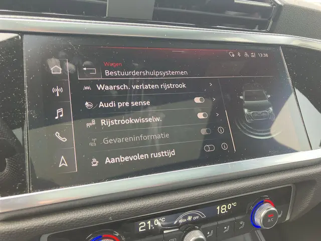 Audi Q3 Sportback 35TFSI/150PK S Edition 2023 Benzine 16