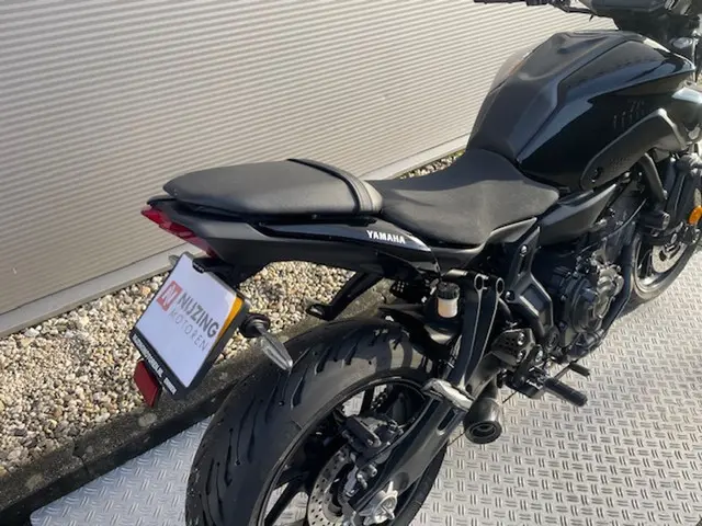 Yamaha MT 07 ABS 2021 Benzine 12