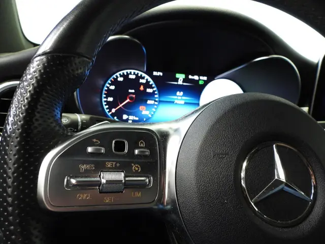 Mercedes-Benz GLC 300e 4MATIC AMG 2021 Hybride Benzine 16