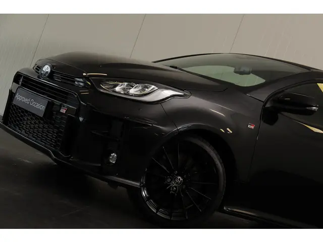 Toyota Yaris 1.6 GR Premium, 1ste eigenaar 2022 Benzine 10