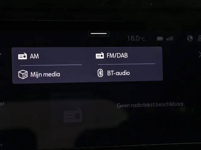 SEAT Arona 1.0 95pk EcoTSI Reference 2024 Benzine 31