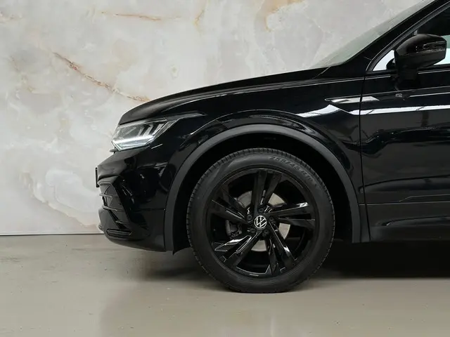 Volkswagen Tiguan 1.5 TSI R-Line 2024 Benzine 9