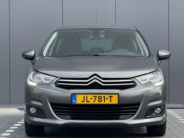 Citroën C4 1.2 PureTech Feel Collection 2015 Benzine 19