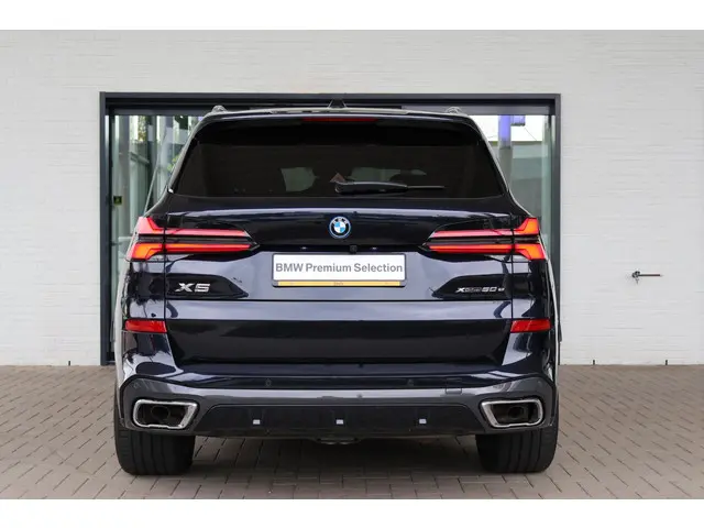 BMW X5 xDrive50e 2024 Hybride Benzine 4