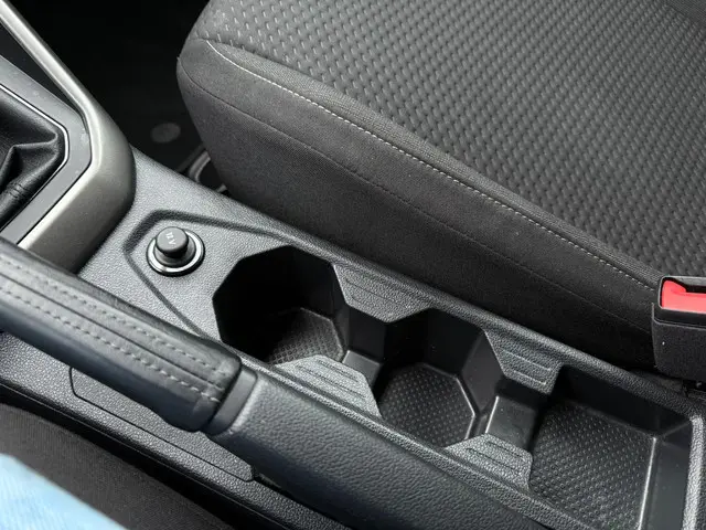 Volkswagen Polo 1.0 TSI Comfortline 2018 Benzine 10