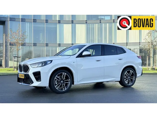 BMW X2 sDrive20i 2025 Benzine