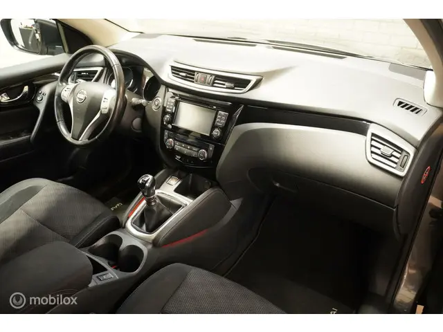 Nissan QASHQAI 1.2 Connect Edition 2015 Benzine 11