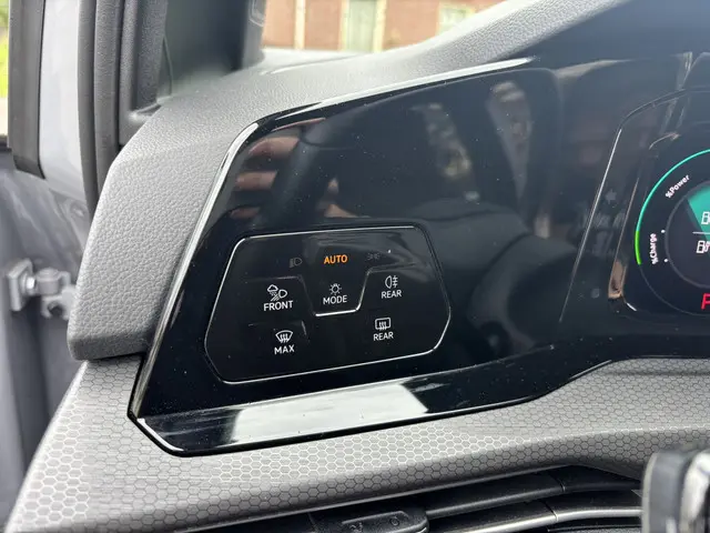 Volkswagen Golf 1.4 eHybrid GTE 2022 Hybride Benzine 24