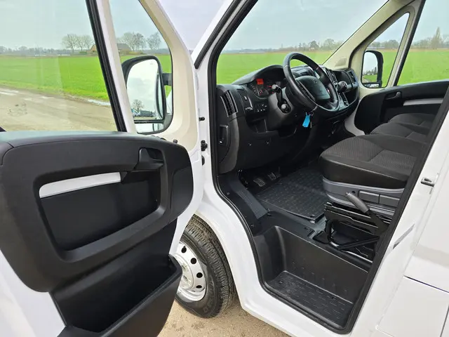 Peugeot Boxer 2.2 BlueHDi L2 H2 3.5T 2023 Diesel 16