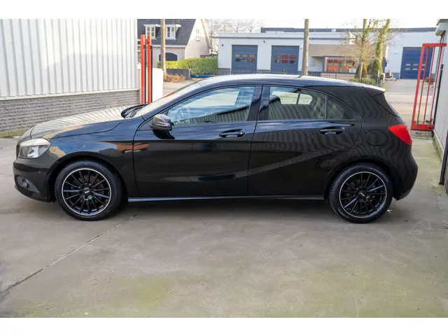 Mercedes-Benz A-Klasse 180 Prestige 2015 Benzine 7