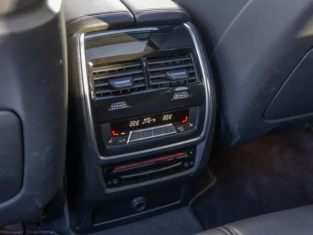 BMW X5 M Competition 2021 Benzine 19