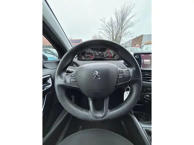 Peugeot 208 1.2 PureTech Blue Lion 2016 Benzine 13