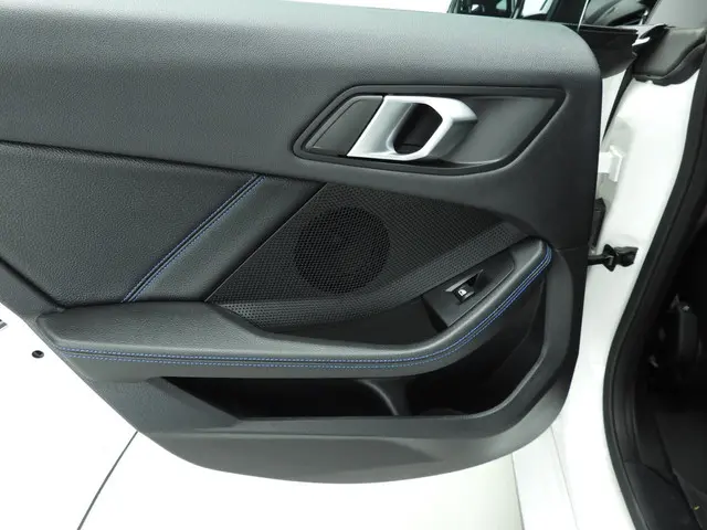 BMW 2 Serie Gran Coupe 218i 2024 Benzine 17