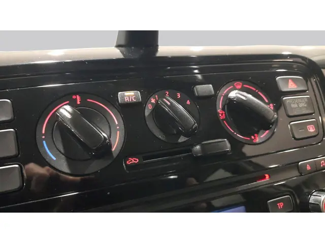 Volkswagen up! 1.0 Move up! | Airco | 5-deurs | 2015 Benzine 16