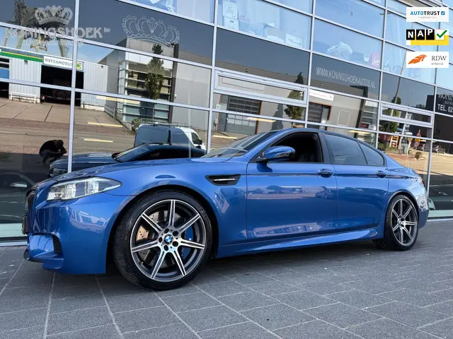 BMW M5 5-serie Competition Package 2015 Benzine