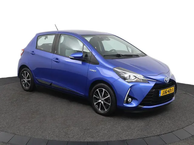 Toyota Yaris 1.5 Hybrid Design 2018 Hybride Benzine 14