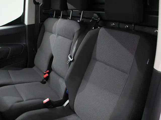 Opel Combo 1.5 BlueHDi 130 S&S L2 2024 Diesel 11