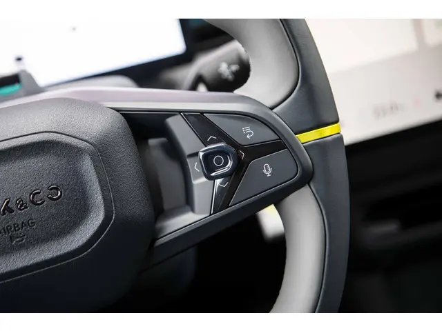 Lynk & Co 02 More 66 kWh 2025 Elektrisch 19