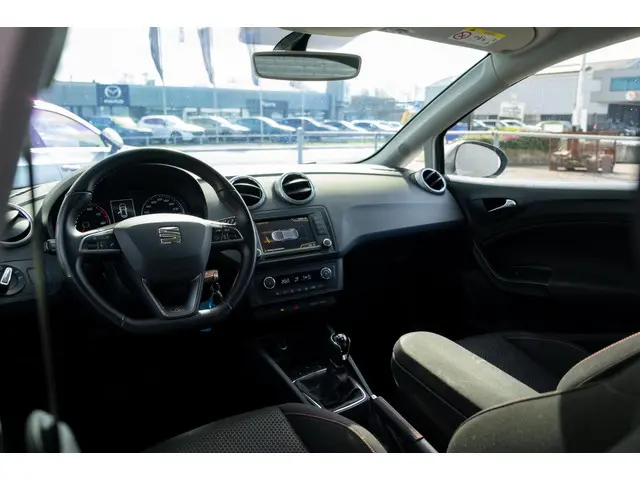SEAT Ibiza 1.0 TSI FR | LED | Navi | Carplay 2017 Benzine 24