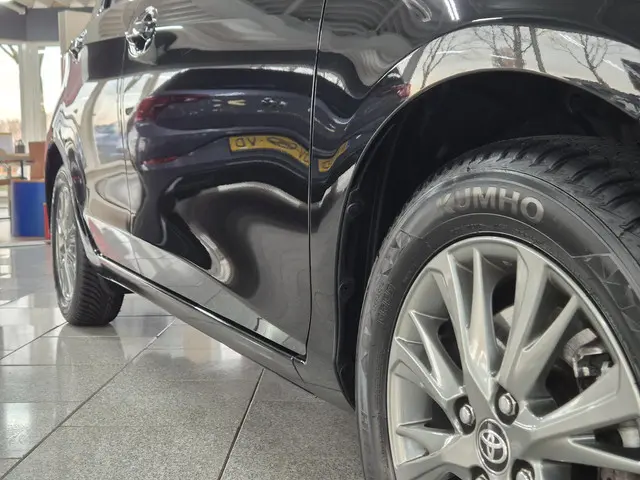 Toyota Yaris 1.5 Hybrid Dynamic 2019 Hybride Benzine 15