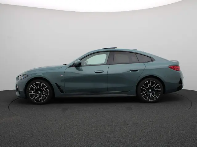 BMW i4 eDrive35 M SportPakket Pro 2024 Elektrisch 4