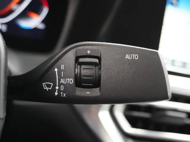 BMW 4 Serie Cabrio 420i High Executive 2021 Benzine 25