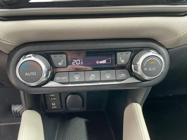 Nissan Micra 0.9 IG-T Tekna 2019 Benzine 15