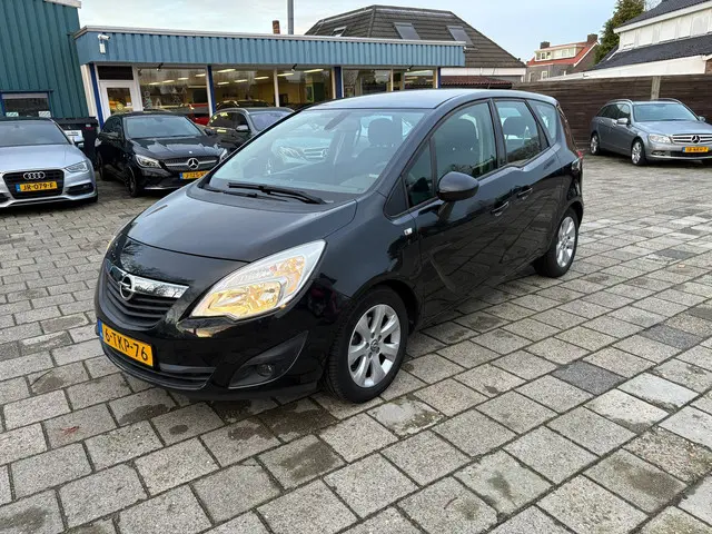 Opel Meriva 1.4 Berlin 2014 Benzine